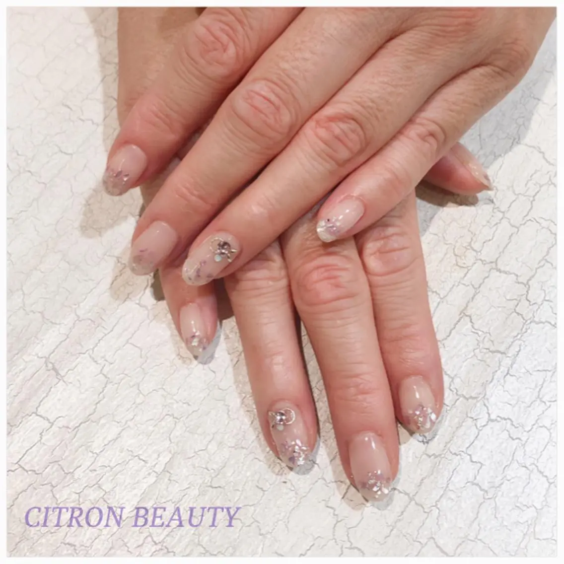 ネイル クリアネイル CITRON NAIL💅練習生のネイルデザイン
