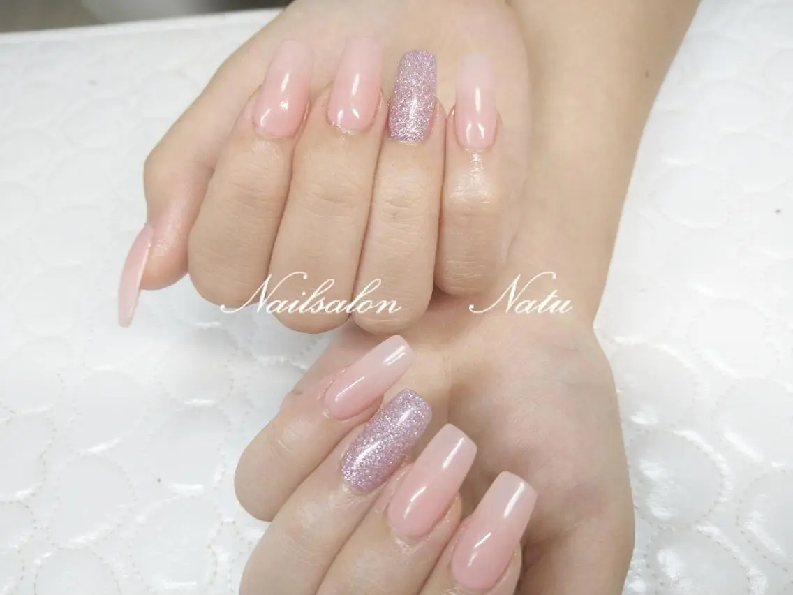 ネイル 長さ出し スクエアネイル フットネイル nailsalon Natuのネイルデザイン