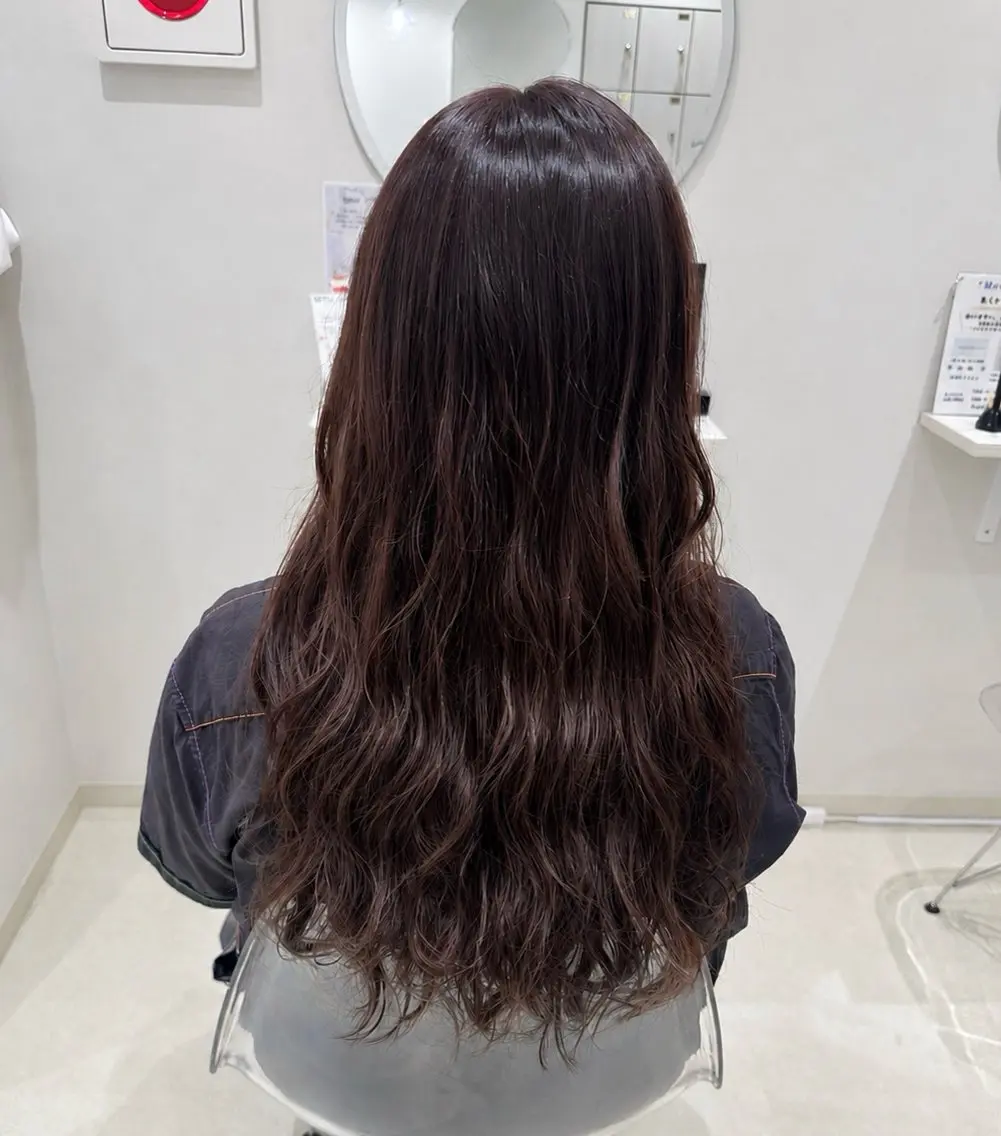ロング パーマ レイヤーカット カット パーマ トリートメント まい/ VISAGE dioのヘアスタイル