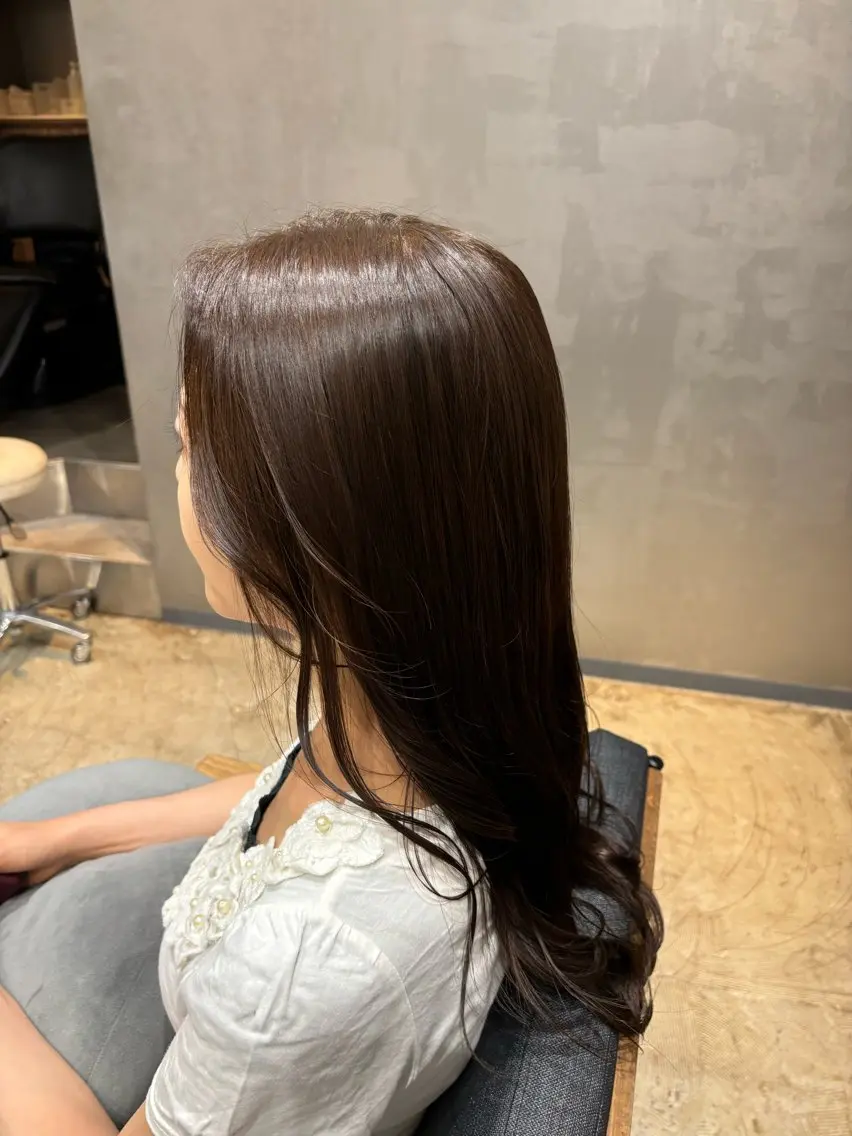 ロング 山本 遥海のヘアスタイル
