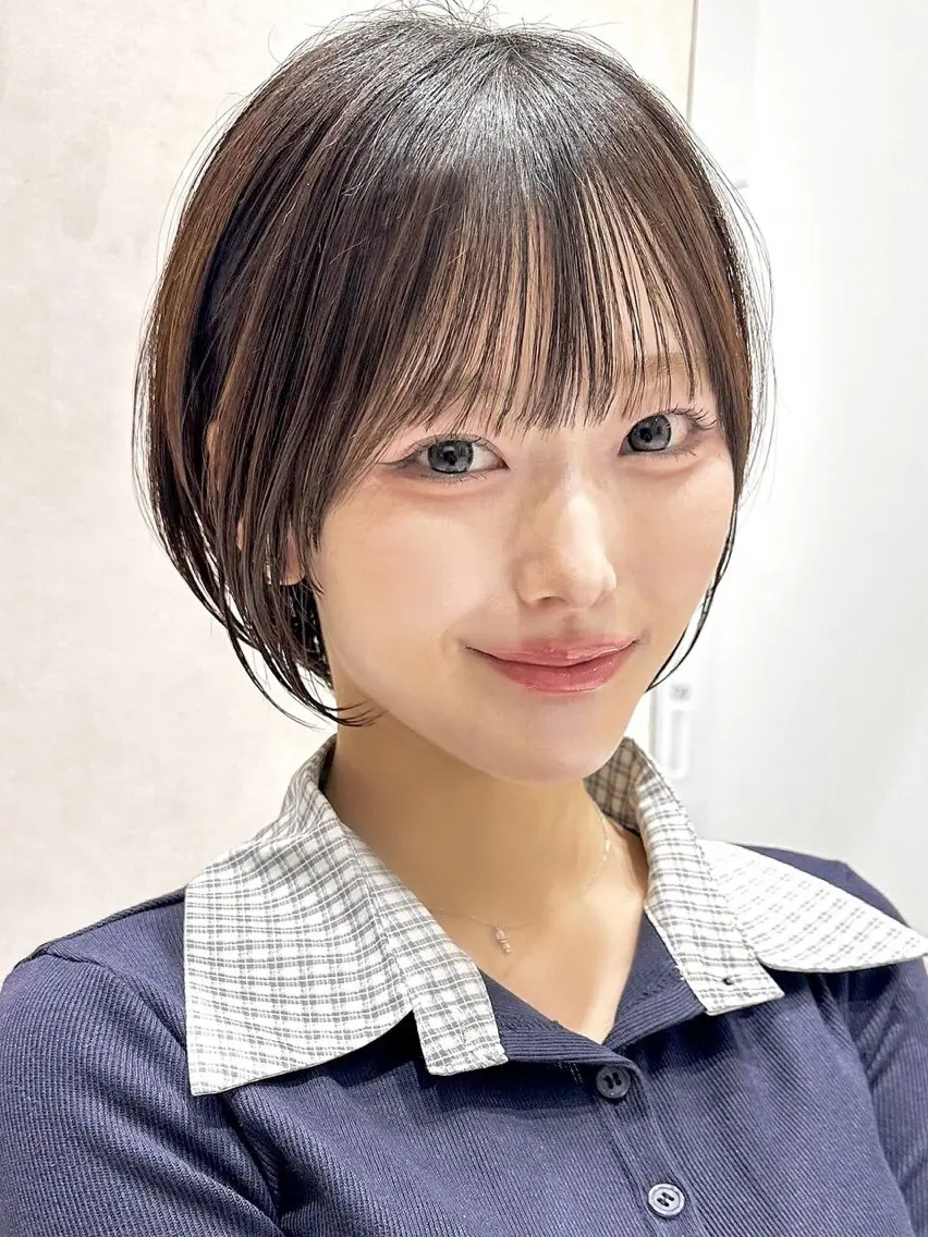 ショート カラー みなみ ゆかのヘアスタイル