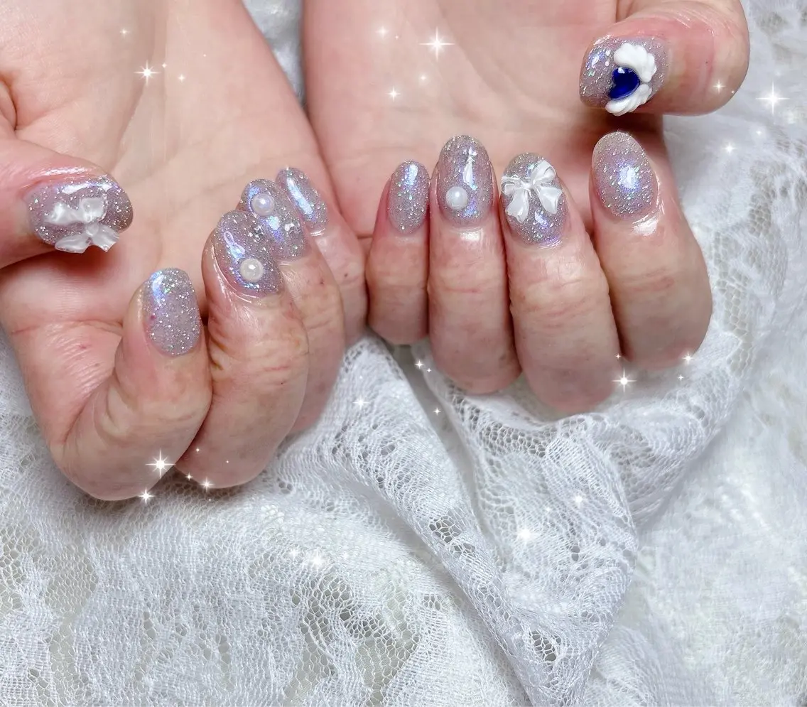 ネイル オーロラネイル フラッシュネイル ハンドネイル FLARE NAIL フレアネイルのネイルデザイン