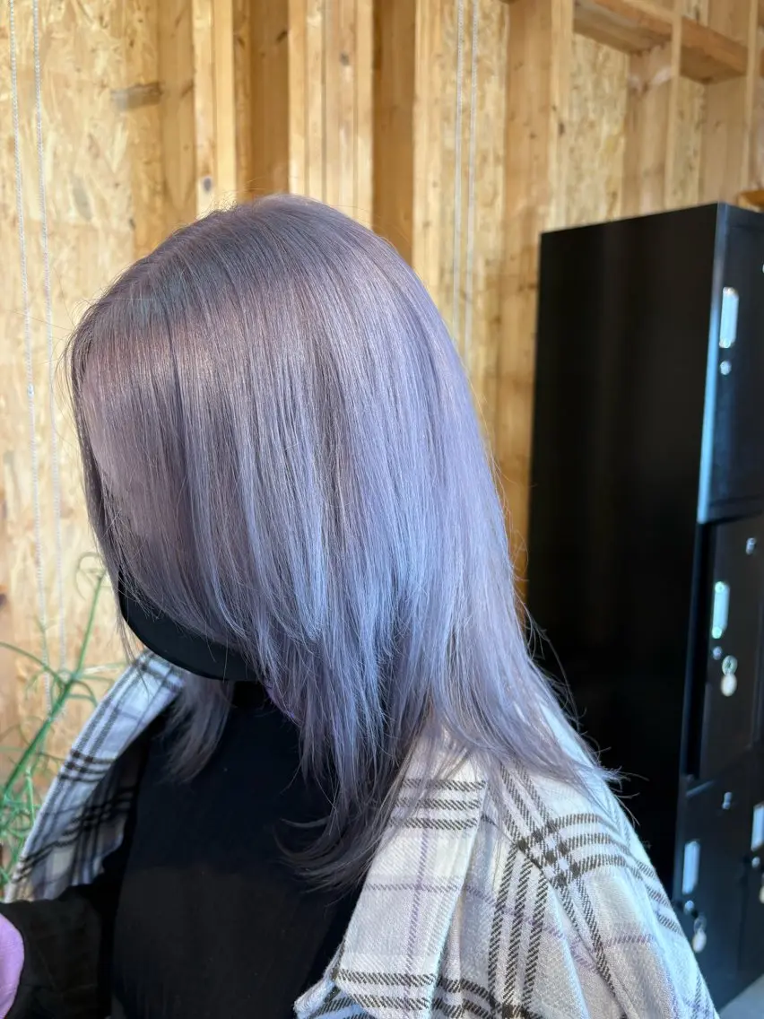 カラー まろみ暖色×ボブ ×chia🕯のヘアスタイル
