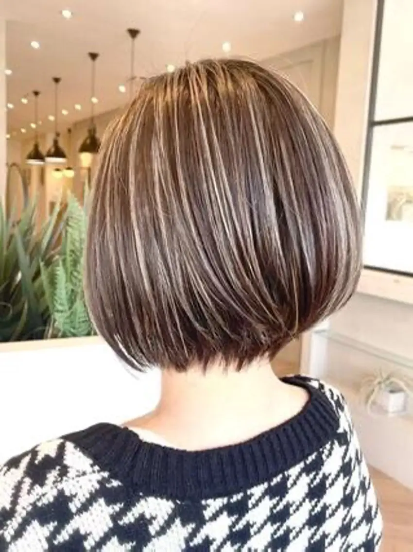 カラー 小池 麻美のヘアスタイル