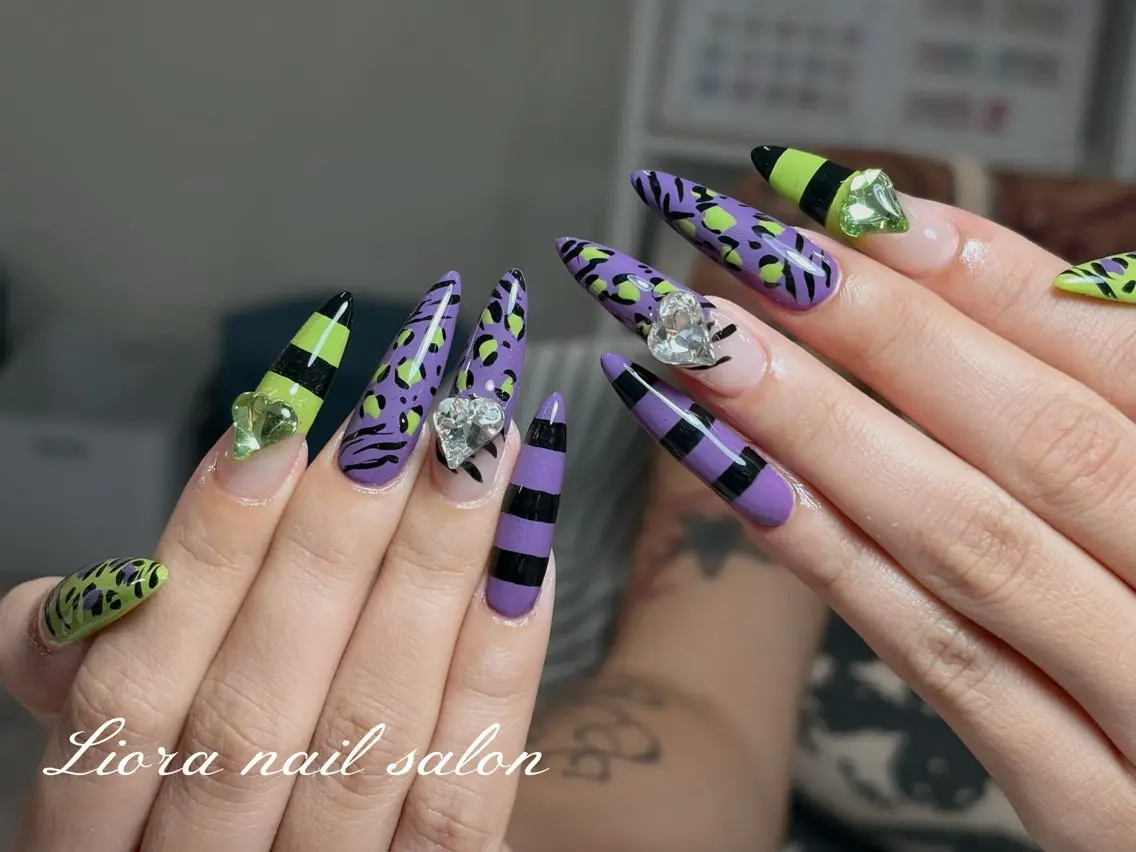 ネイル チークネイル フットネイル フレンチネイル ジェルネイル ガーリー ハンドネイル Liora nailのネイルデザイン