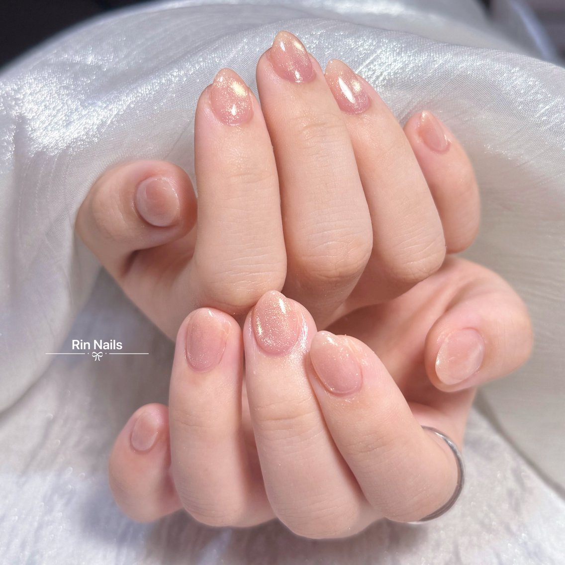 ショート ハンドネイル RIN NAILS ᥫ᭡Migusaのネイルデザイン
