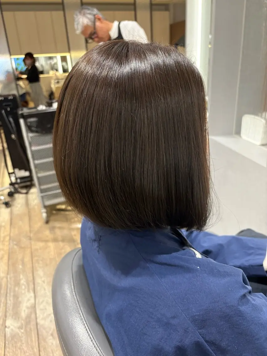 ショート カラー カット ヘアカラー トリートメント 白髪ぼかし大人メンズ 根本零のヘアスタイル