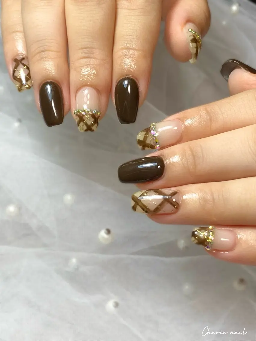ネイル ブラウン ジェルネイル 冬ネイル ハンドネイル Cherienail yunaのネイルデザイン