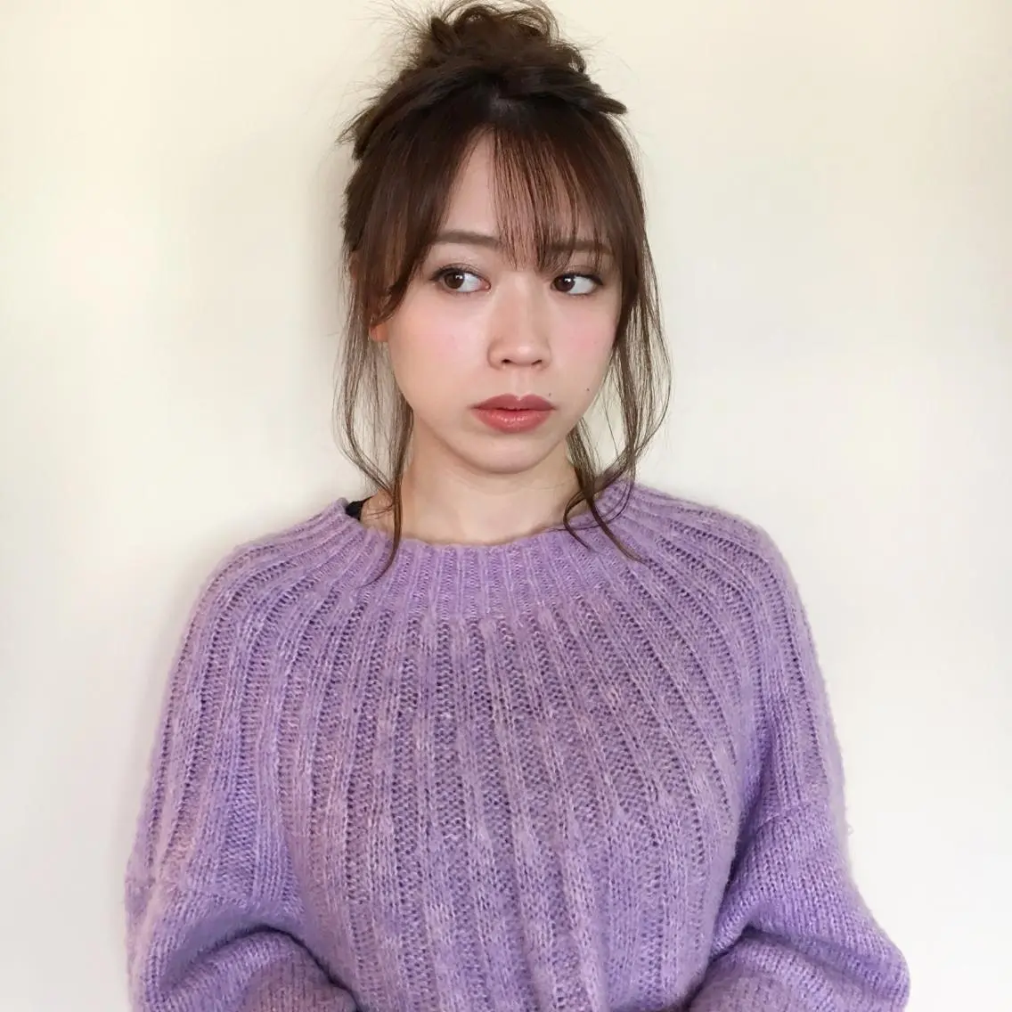 ミディアム カラー ヘアアレンジ ブリーチ ダブルカラー ボブ/顔周りレイヤー carlm:上川美幸のヘアスタイル