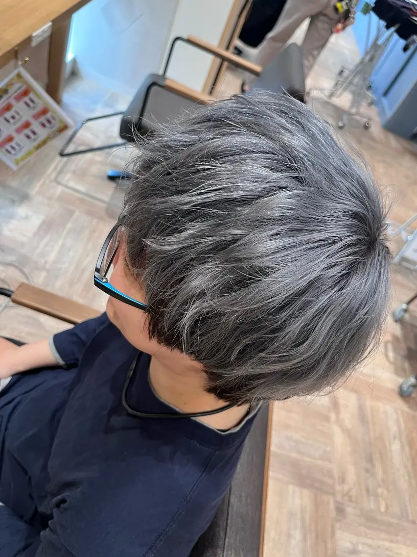 ショート AVANCE. 古川楓のヘアスタイル