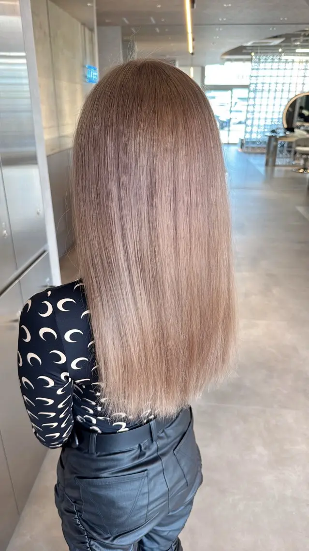 ロング カットモデル募集 ✨MIAのヘアスタイル