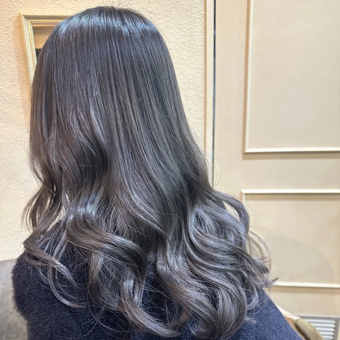 ミディアム カラー 由谷 祥伍のヘアスタイル