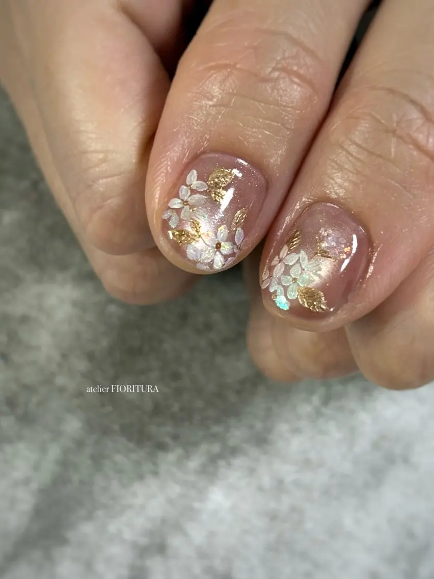 ネイル ハンドネイル FIORITURA Maikoのネイルデザイン