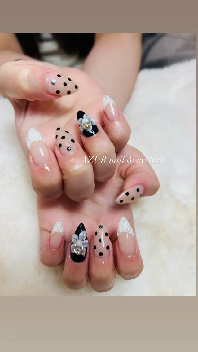 ネイル AZUR N&eyelashのネイルデザイン