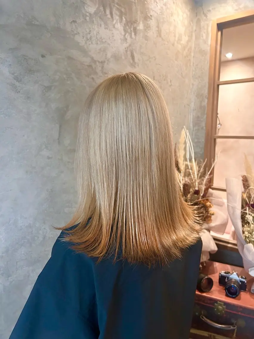 セミロング 濵﨑 理奈のヘアスタイル