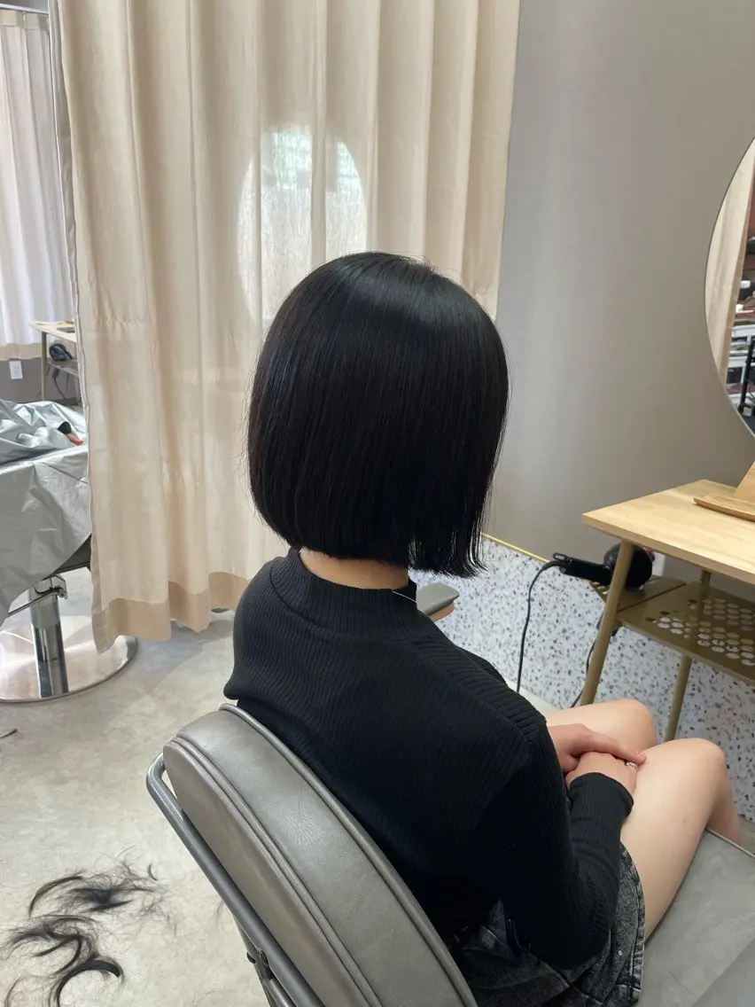 ショート カット トリートメント ✨透明感カラー✨ 🌈艶カラー🌈のヘアスタイル