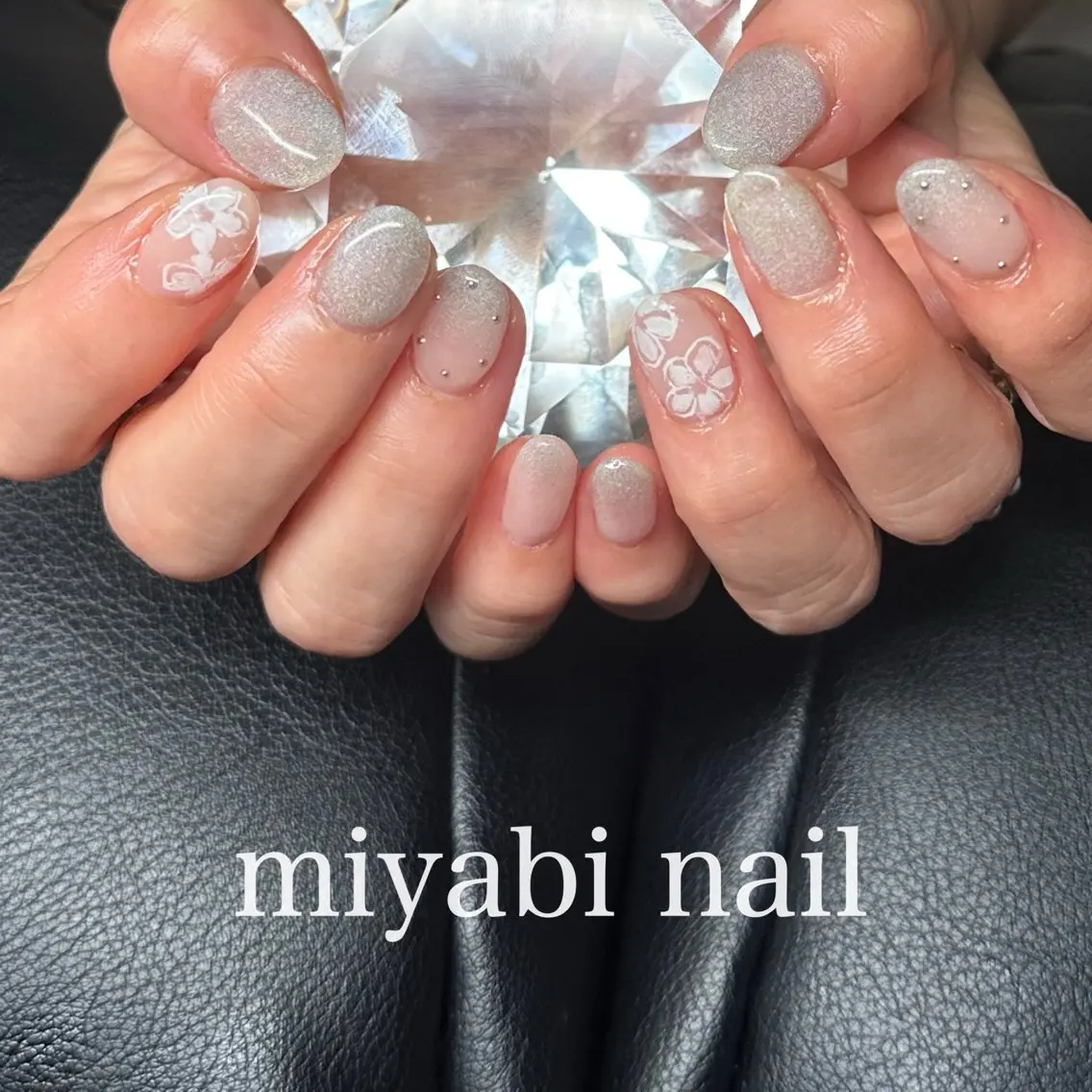 ネイル アートネイル フラワーネイル ジェルネイル マグネットネイル 持ち込み ハンドネイル miyabi nail 桂川駅近くのネイルデザイン