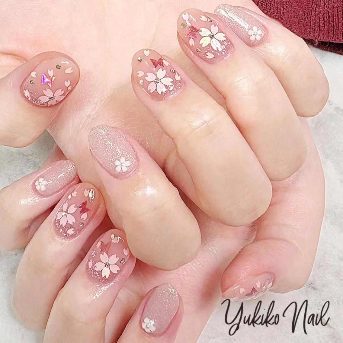 ネイル 桜ネイル ホログラムネイル ピンク 春ネイル ハンドネイル ユキコ ネイルのネイルデザイン