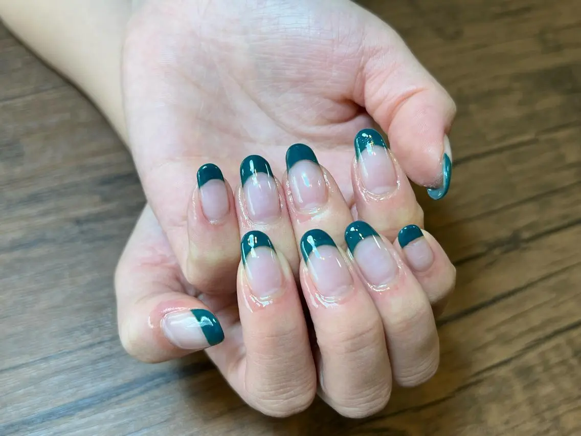 ネイル クリアネイル フレンチネイル オフのみ(ネイル) HENRIETTA NAILSALONのネイルデザイン