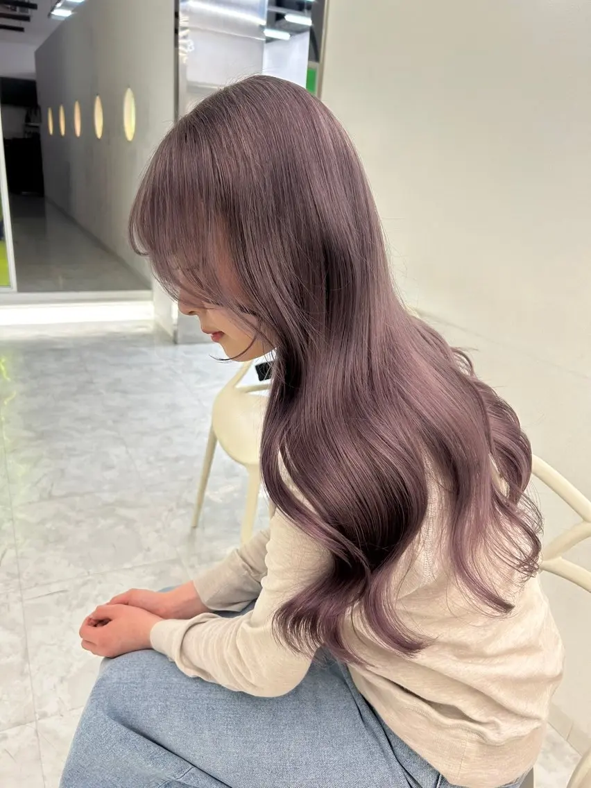 ロング ヘアカラー トリートメント 淡色ラベンダー♡ ニーナ🎀🦙のヘアスタイル