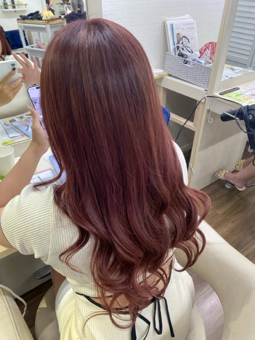 ロング ヘアカラー トリートメント GLOSS 心斎橋 山上のヘアスタイル