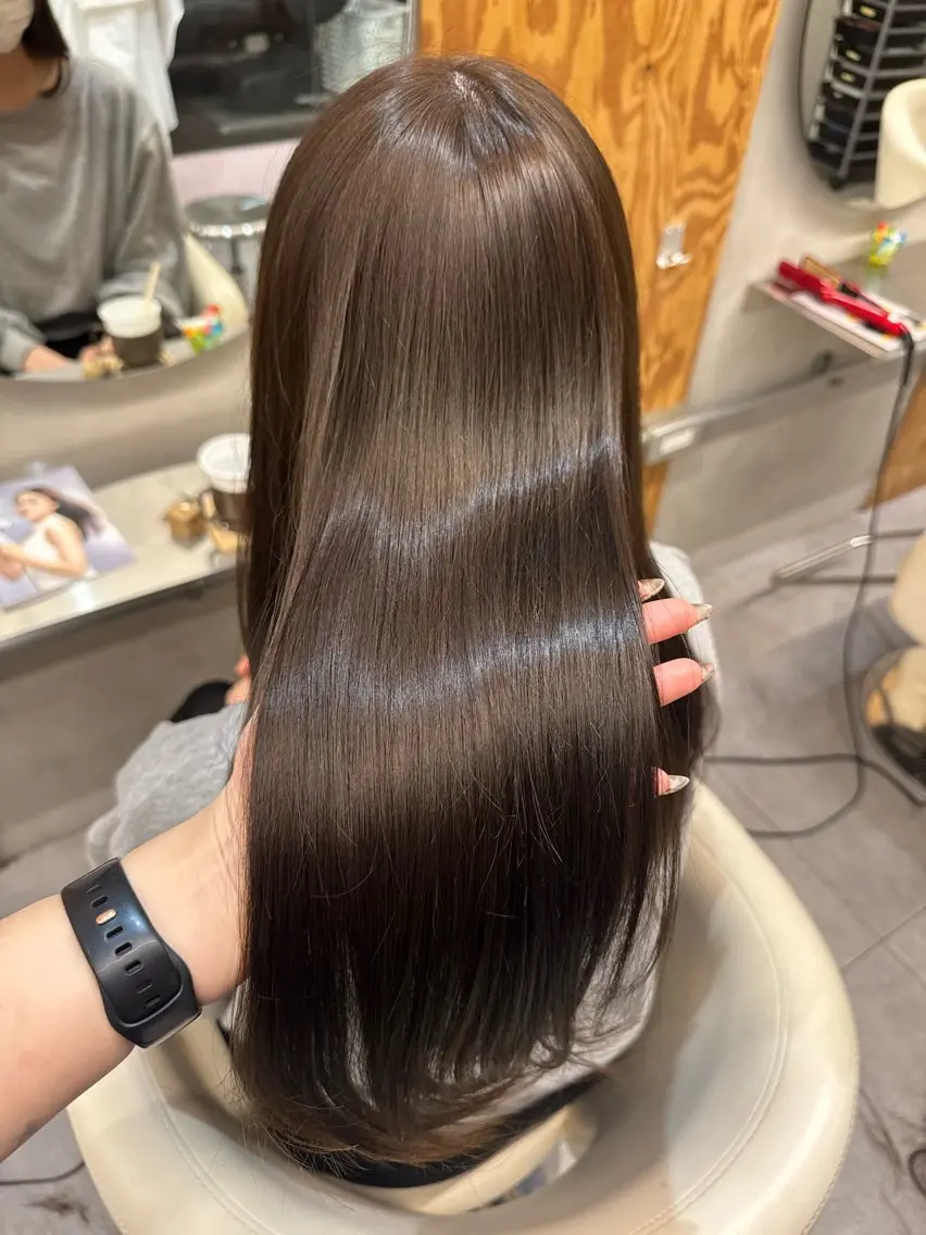 カラー ヘアカラー 🌙ヘーゼルベージュ レイヤーカット🌙のヘアスタイル