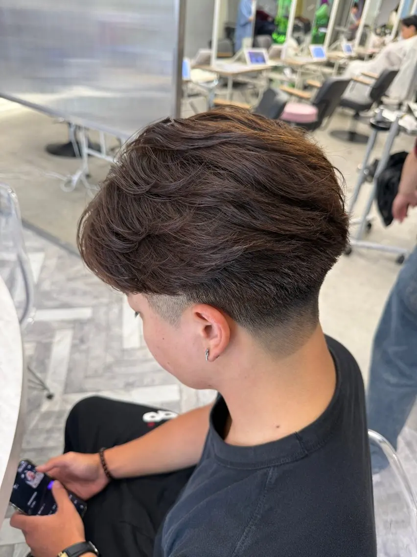 ショート ヘアカラー 小原 有桜のヘアスタイル