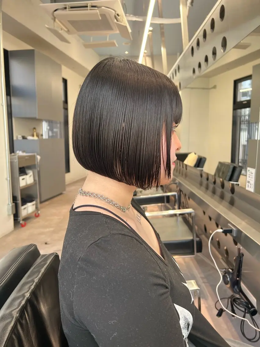 ショート ボブ カット 堀江 /木下椋麻のヘアスタイル