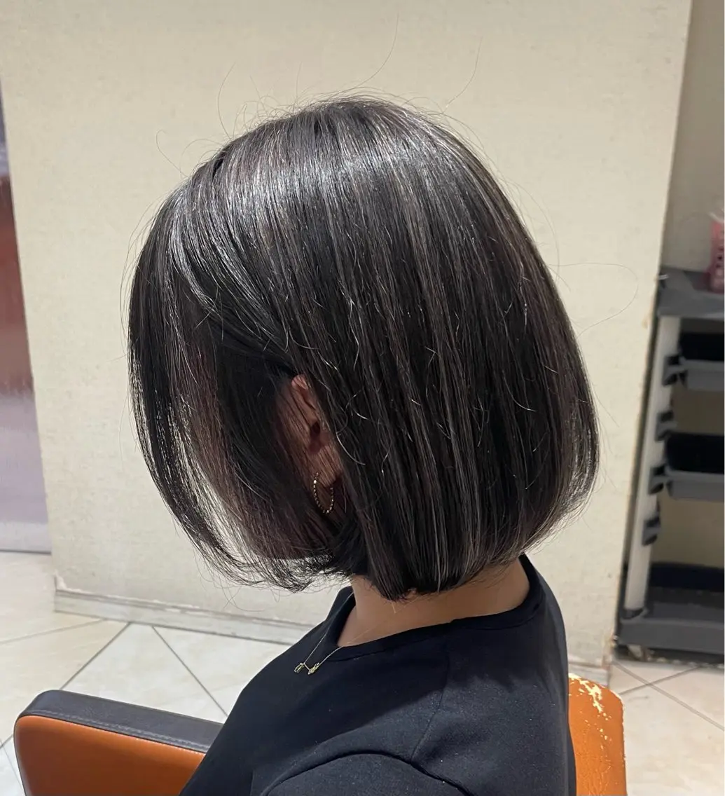 ショート ハイライト 前田 彩良のヘアスタイル