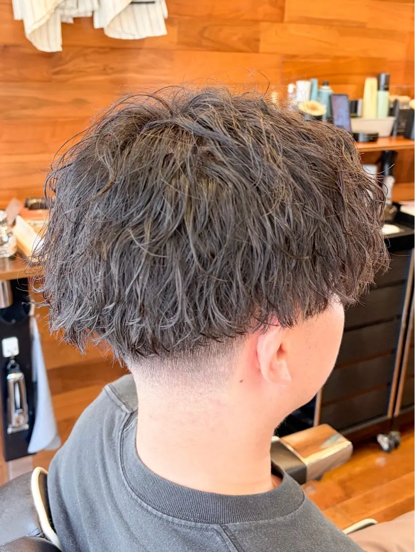 ショート パーマ メンズ カット パーマ 三宮メンズカット ヨシイッキのヘアスタイル