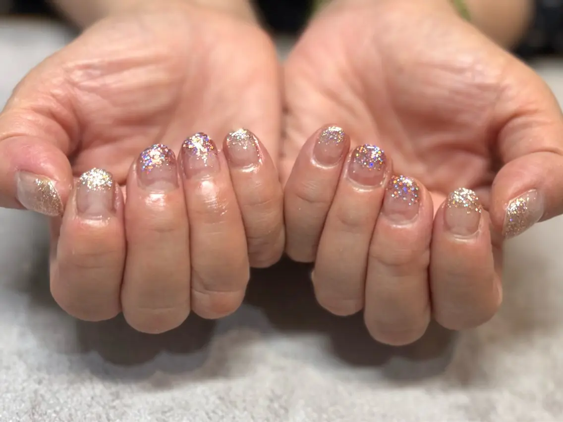 ネイル WHITE NAIL 鳳店AYUMIのネイルデザイン