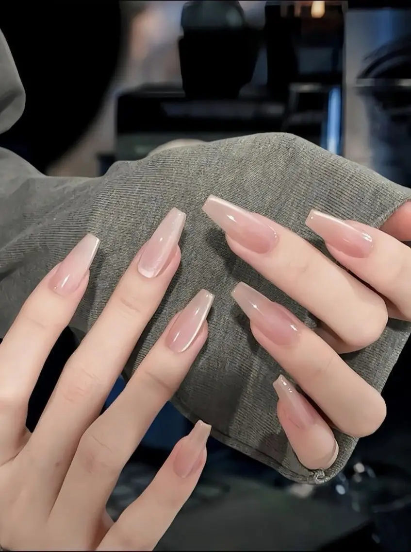 ネイル チークネイル フットネイル フレンチネイル グラデーション 韓国ネイル YUKI NAILのネイルデザイン
