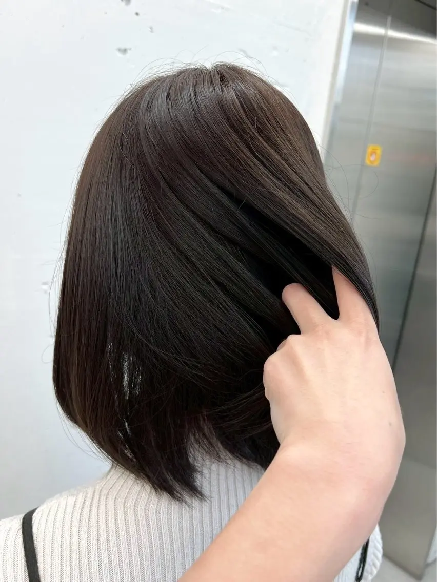 カラー 野内 柚那のヘアスタイル