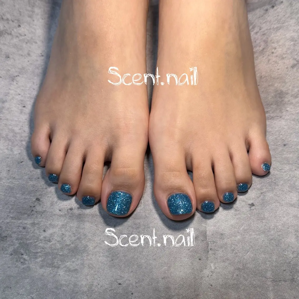 ネイル ラメ(グリッター) フットネイル Scent.nail セントネイルのネイルデザイン