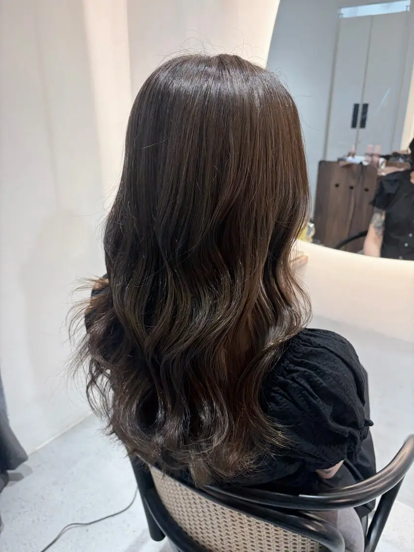セミロング カラー カット ヘアカラー 加藤 未夢のヘアスタイル
