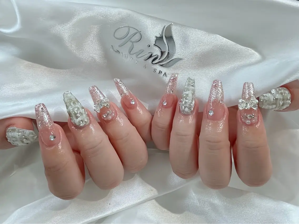ネイル アートネイル 成人式 ジェルネイル ニュアンスネイル 夏ネイル Rin Nail 新大久保店のネイルデザイン
