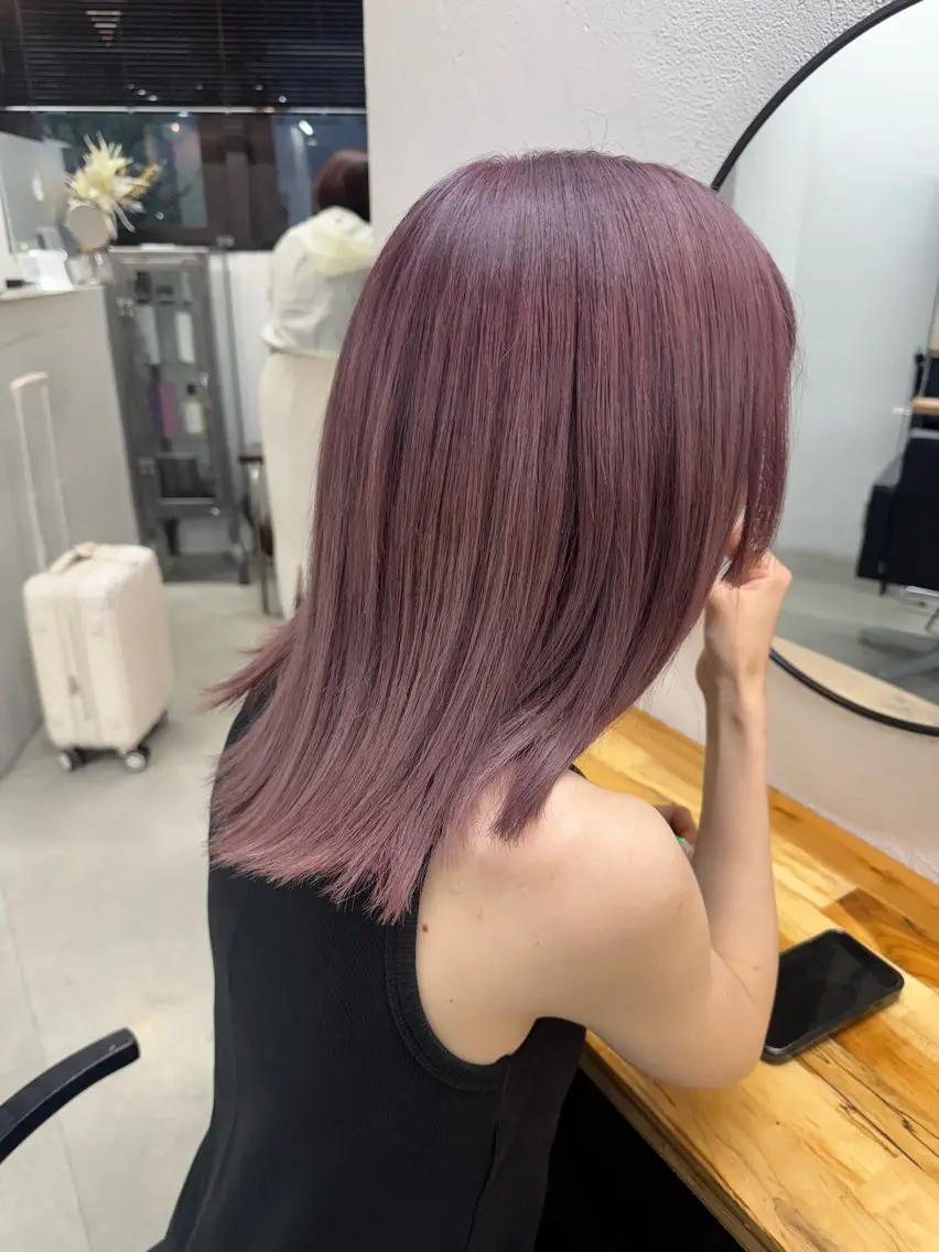 ミディアム カラー ヘアカラー トリートメント Rico / bob/グレージュのヘアスタイル