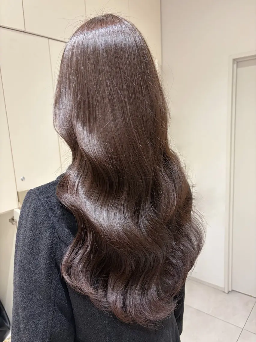 ロング oto🤍×美髪× ゆるふわレイヤーのヘアスタイル
