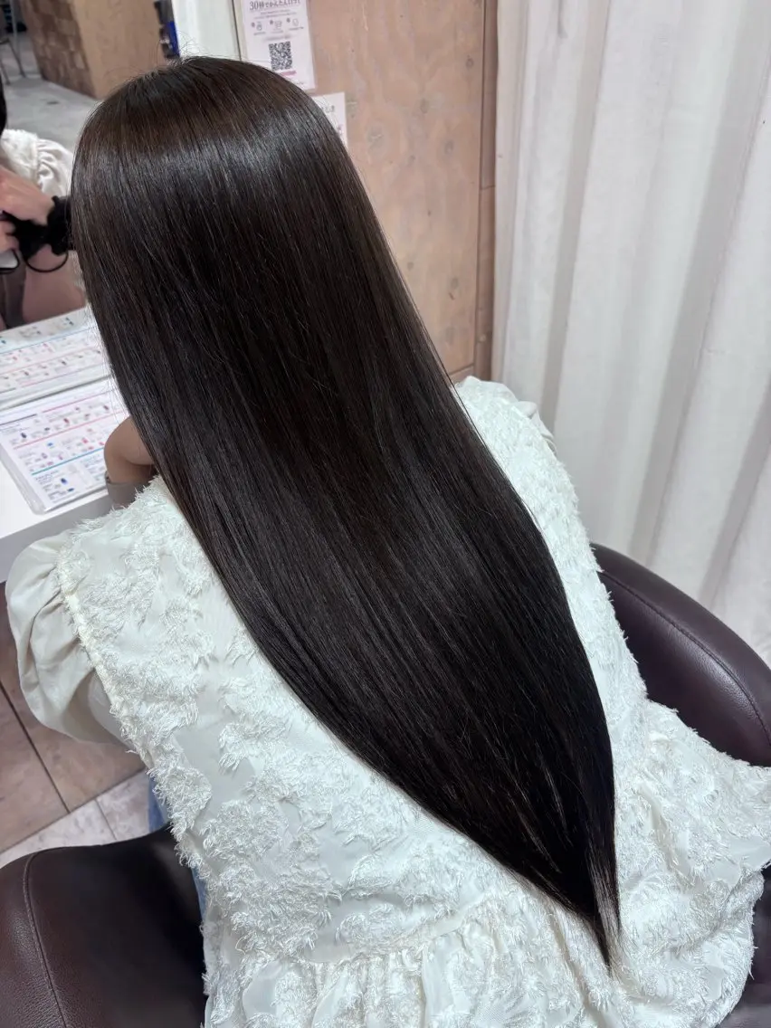 カラー 長沼 愛莉のヘアスタイル