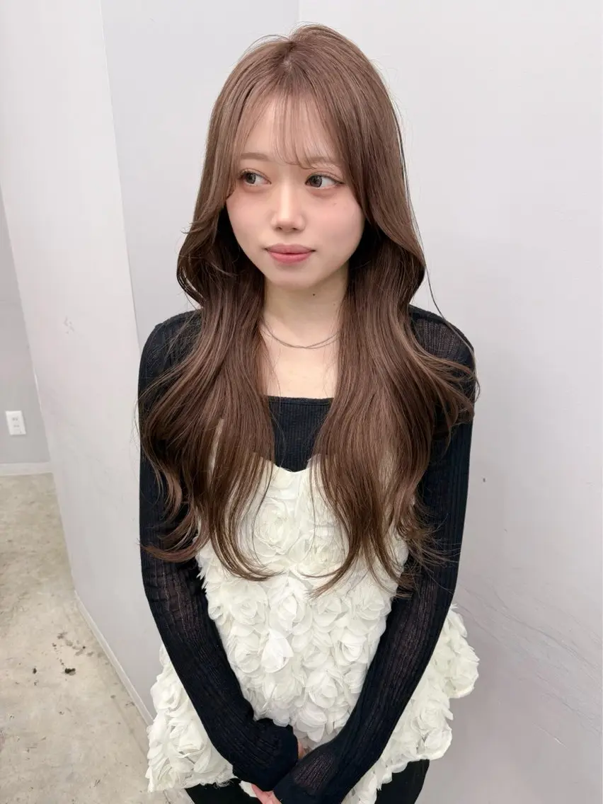 ロング カラー ブリーチ ダブルカラー ハイトーンカラー イルミナカラー ブリーチなしカラー カット ヘアカラー トリートメント 表参道/透明感カラー 韓国ヘア長田雄希のヘアスタイル