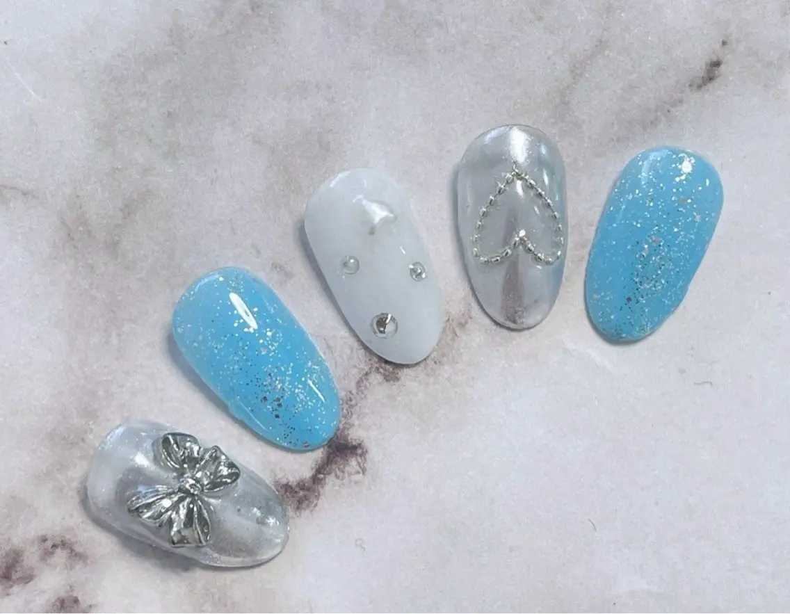 ネイル ハンドネイル H3 Nail Tsuki🦋💙のネイルデザイン