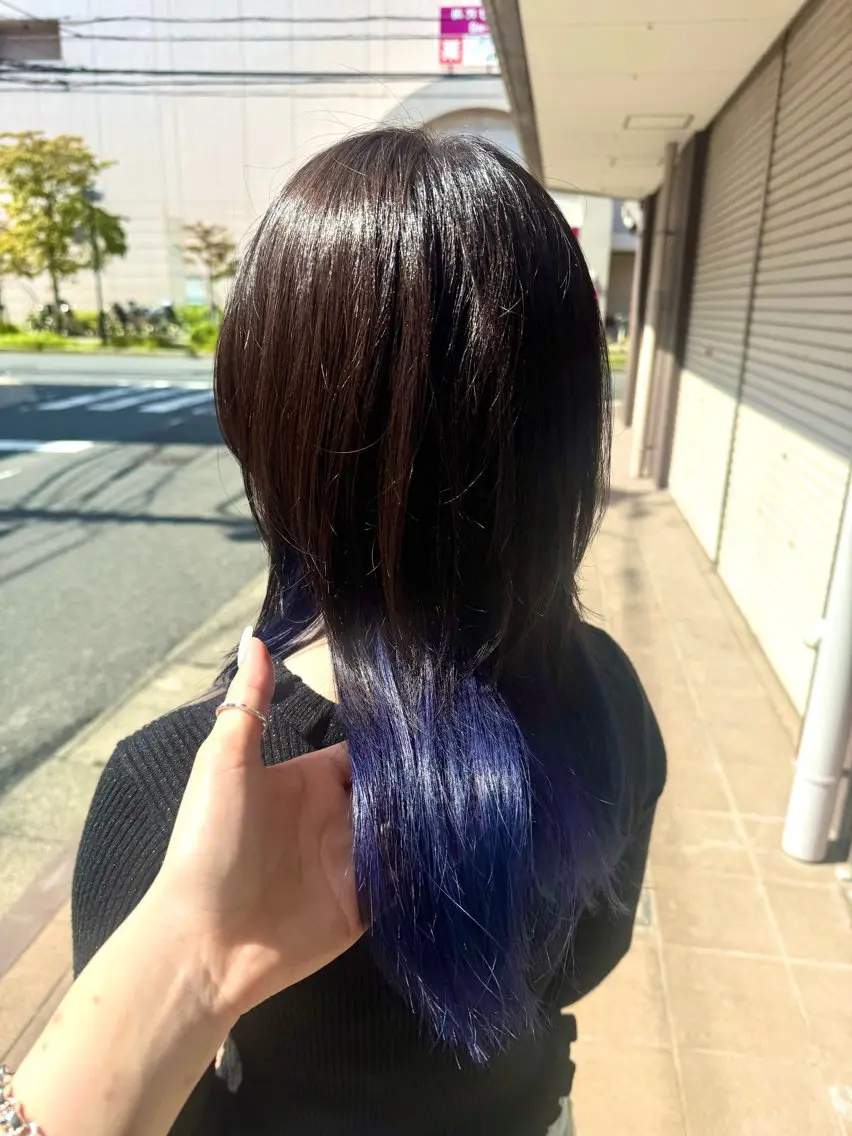 ロング カラー シルバー 髪質改善 Chihiro🫧のヘアスタイル