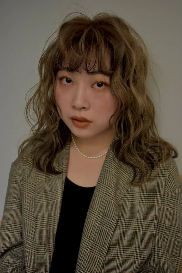 カラー ベージュカラー ブラウンカラー ココアブラウン ダブルカラー レナ/レイヤーカット /艶感カラーのヘアスタイル