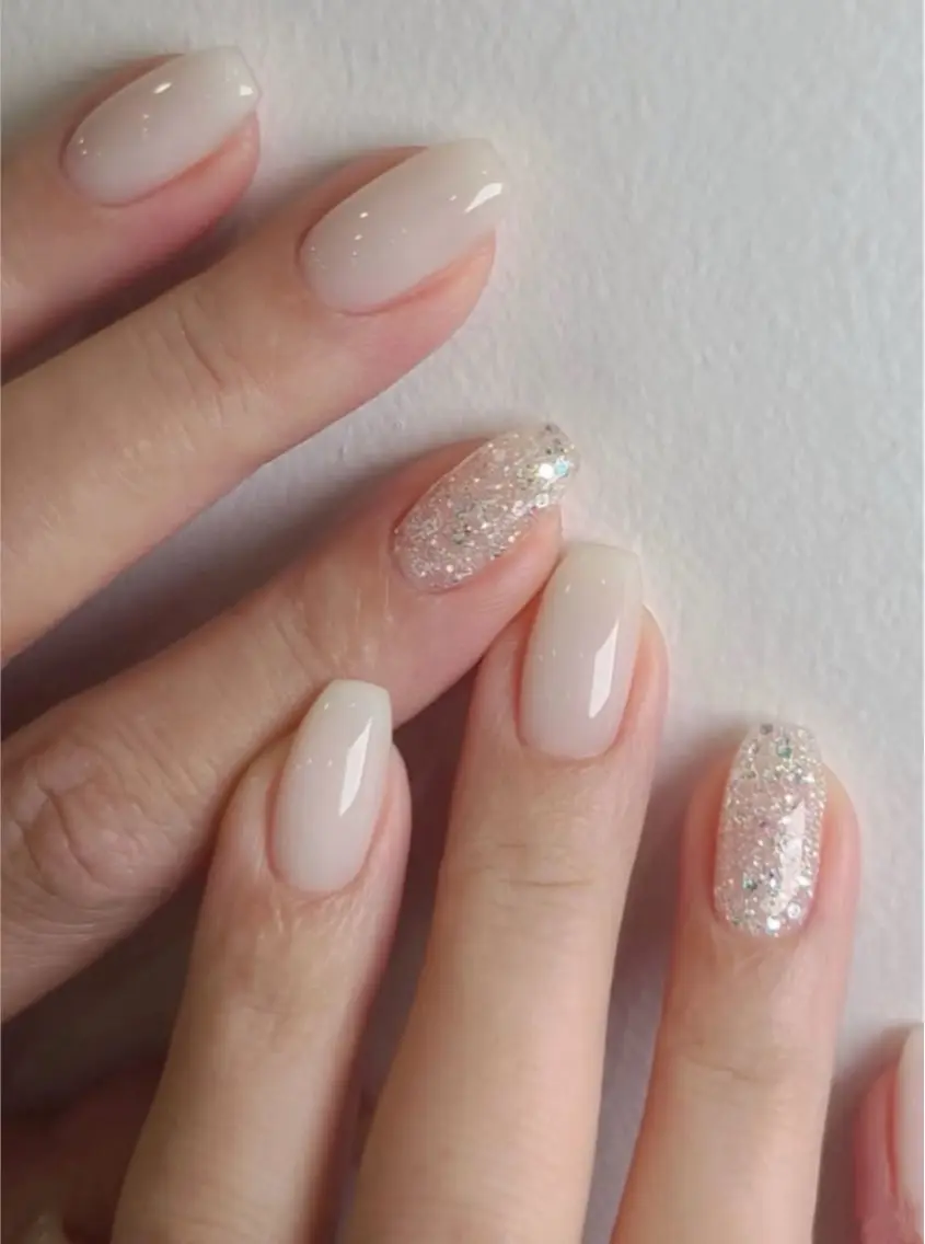 ネイル アートネイル オーロラネイル チークネイル フレンチネイル ガラスフレンチ 🎀YooLi Nail salonのネイルデザイン