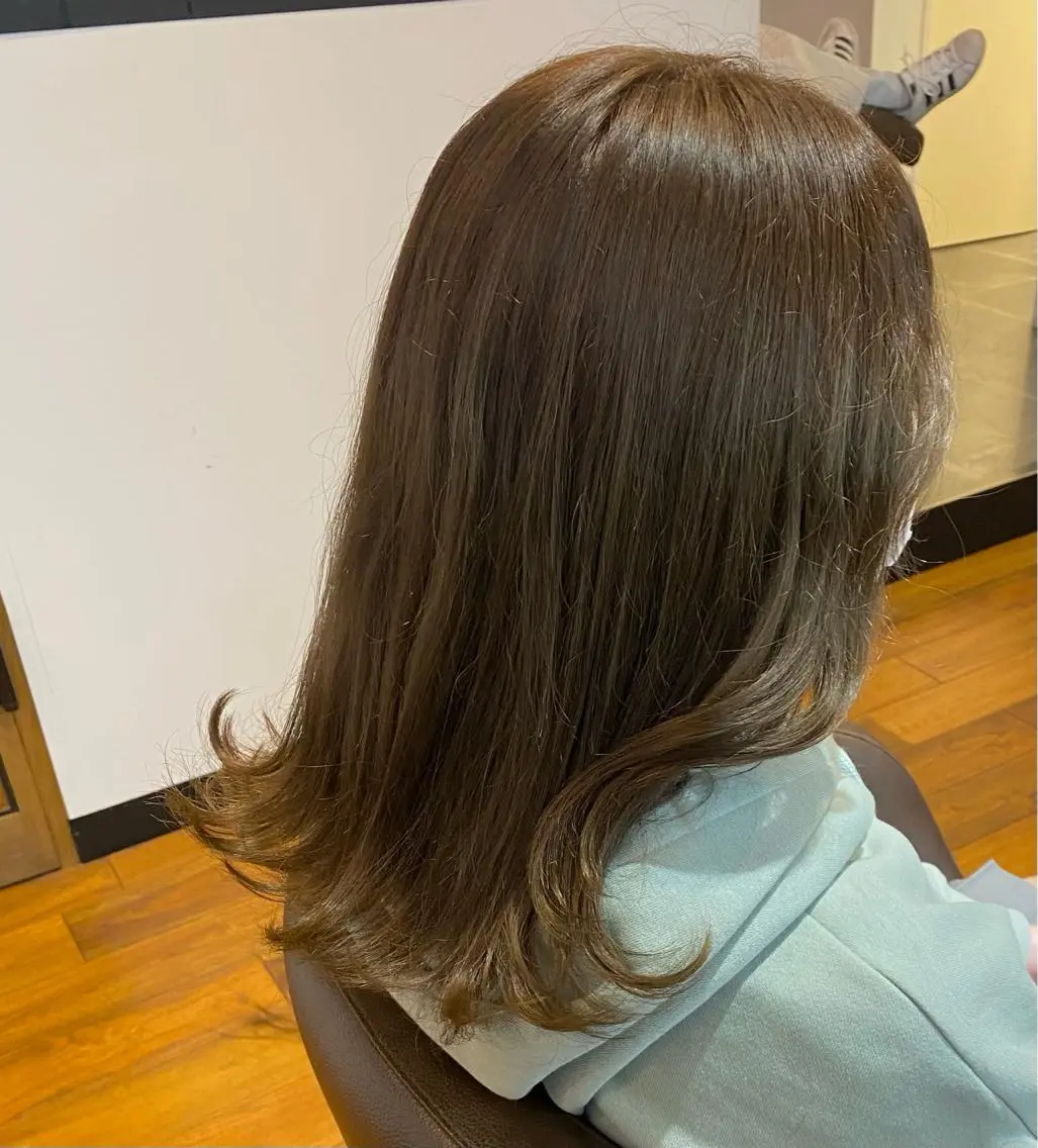 セミロング カラー マンツーマンサロン 🤍Tanakaのヘアスタイル