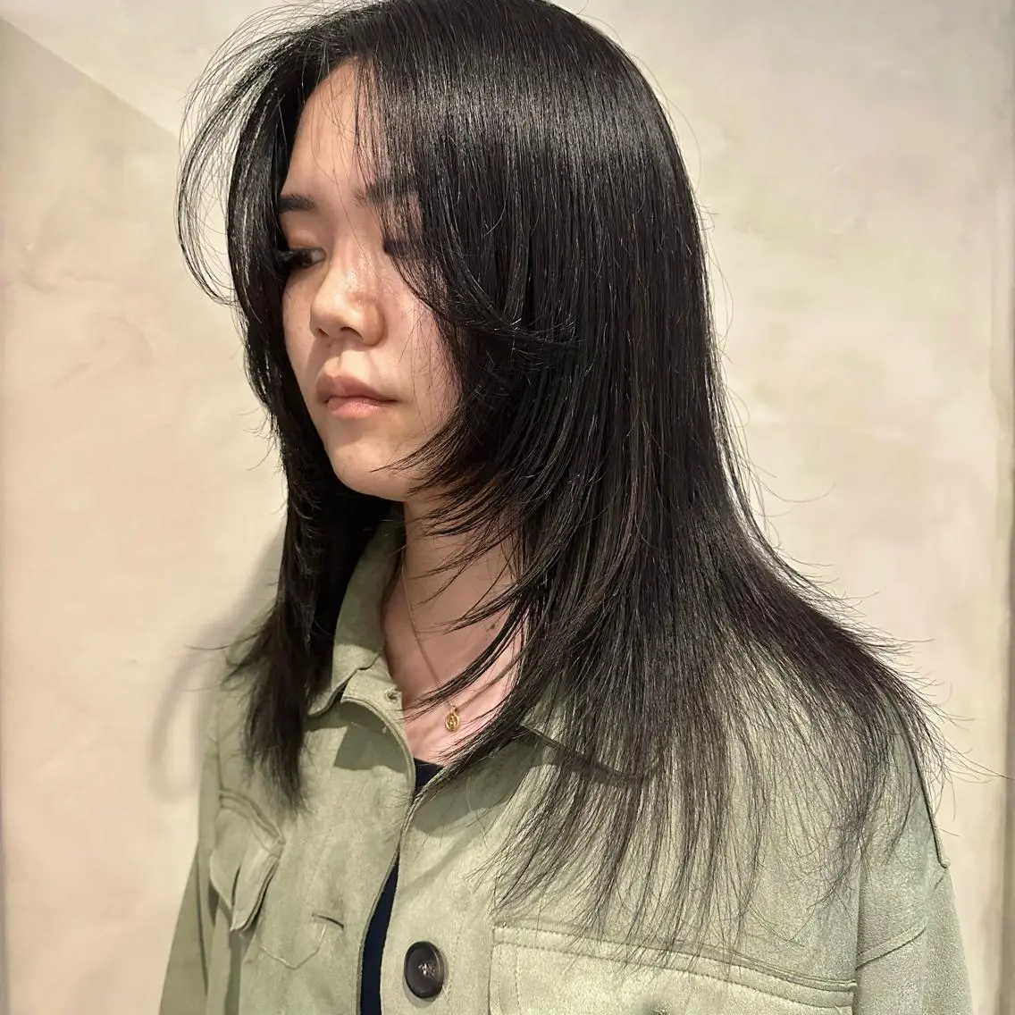 ロング レイヤーカット Yuki☺︎パーマ レイヤーカットのヘアスタイル