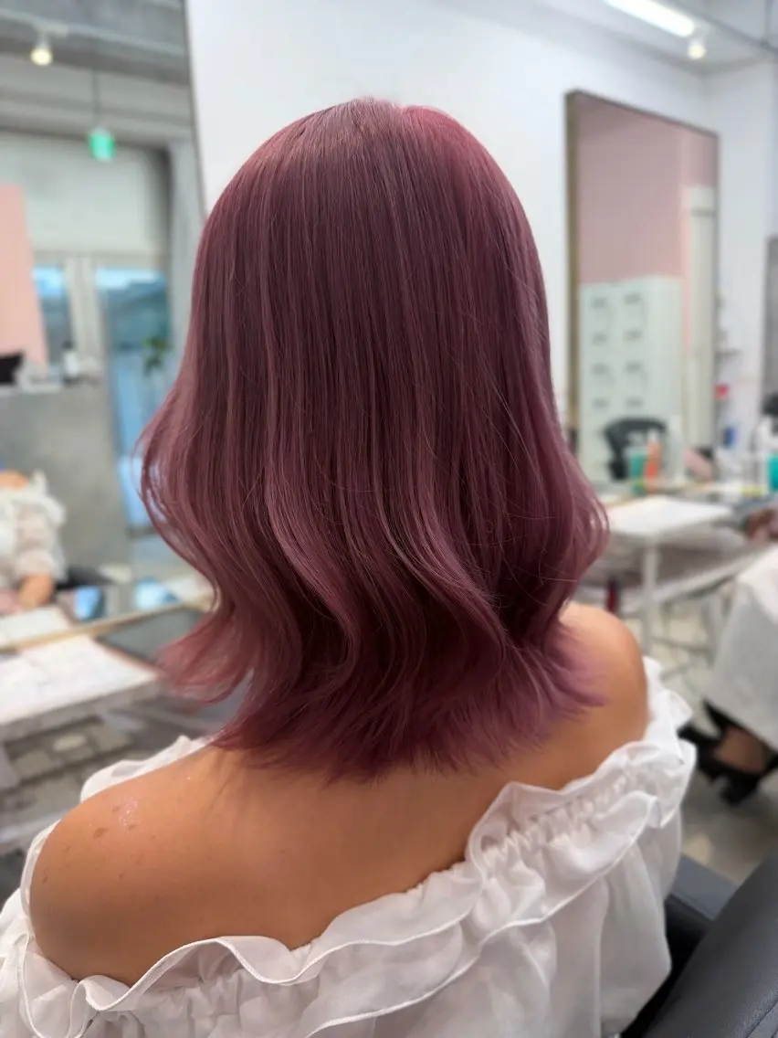 ミディアム ヘアカラー のあ/カットモデル/ ブリーチモデルのヘアスタイル