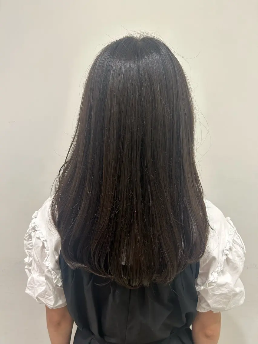 セミロング 髪質改善カラー/ レイヤー/望月うららのヘアスタイル