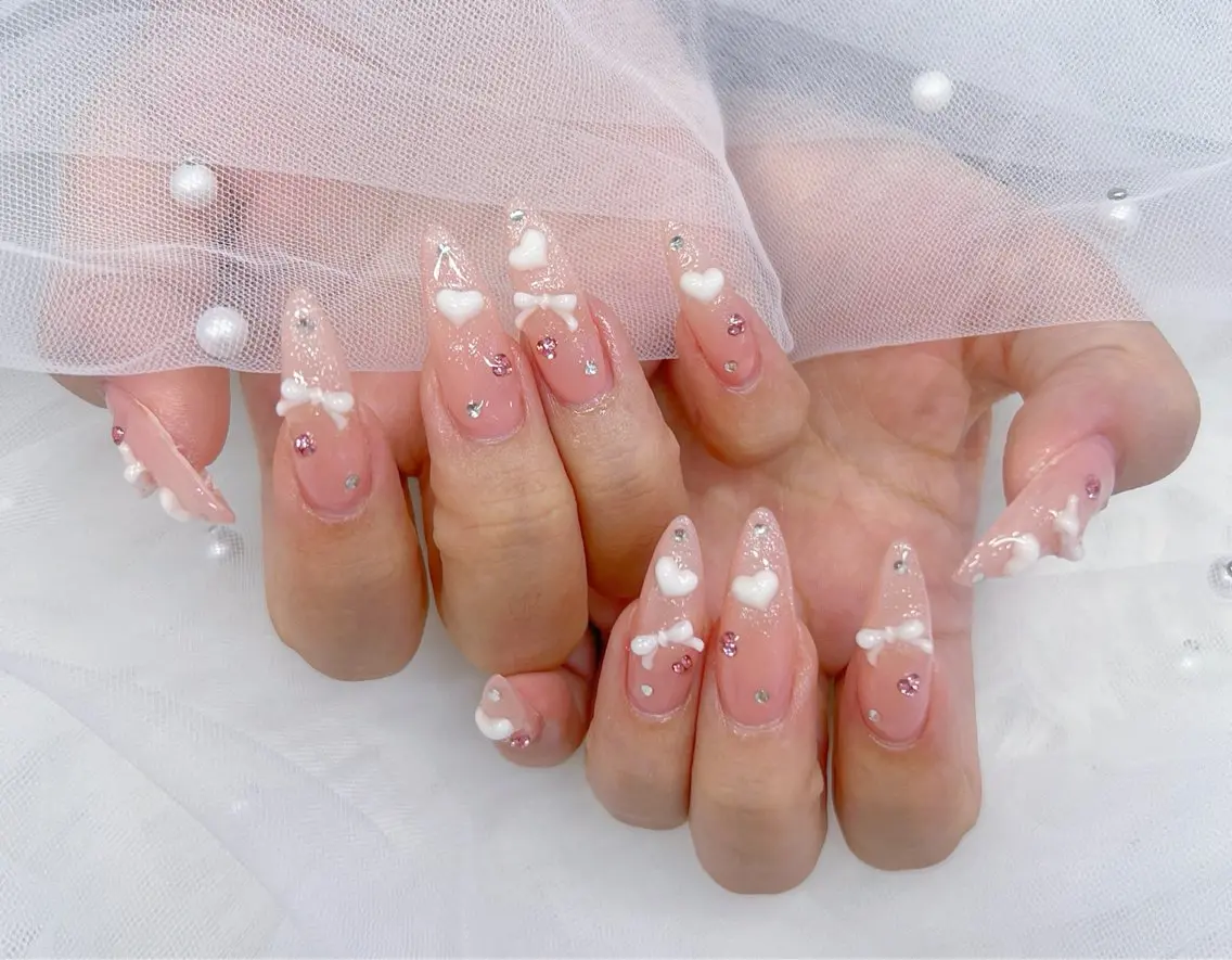 ネイル アートネイル オーロラネイル チークネイル 長さ出し フットネイル Miya _nailのネイルデザイン