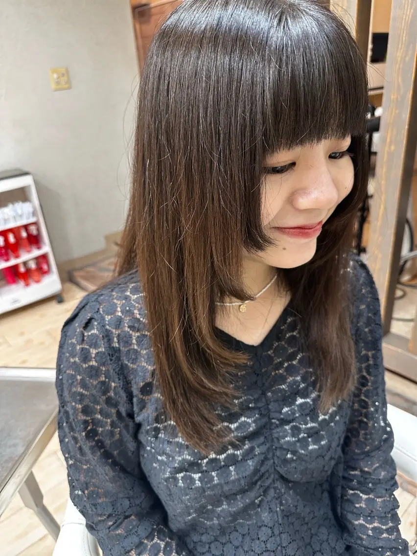 セミロング 顔周りカット レイヤーカット カット 阿部 美咲のヘアスタイル